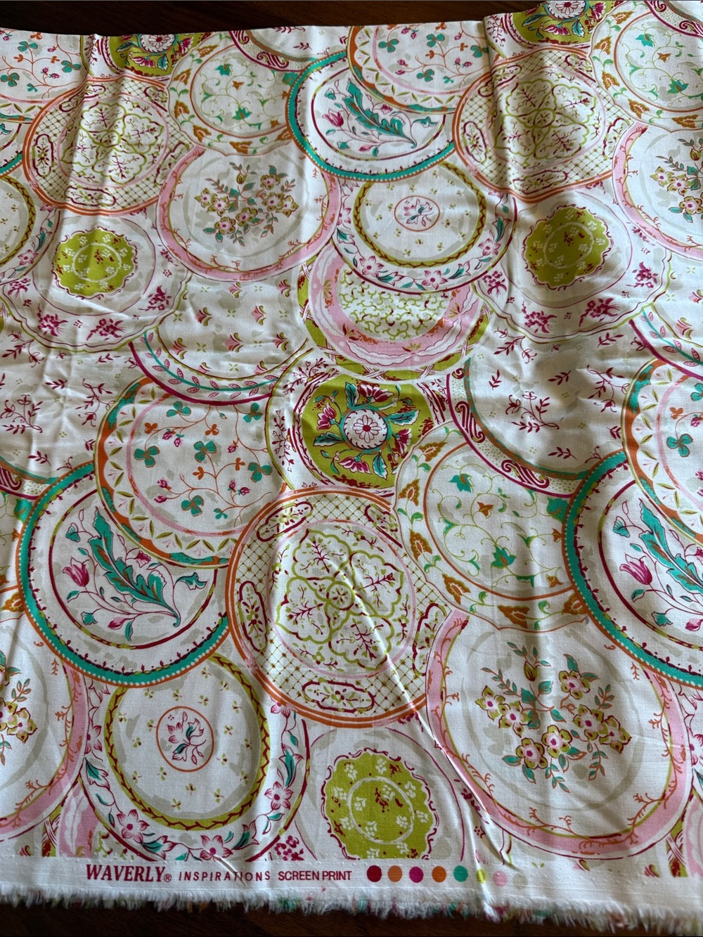 Waverly Inspirations China plates cotton quilt fabric